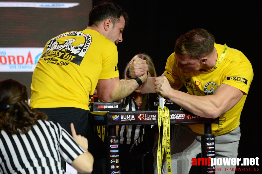 Zloty Tur 2018 - eliminations right hand # Armwrestling # Armpower.net