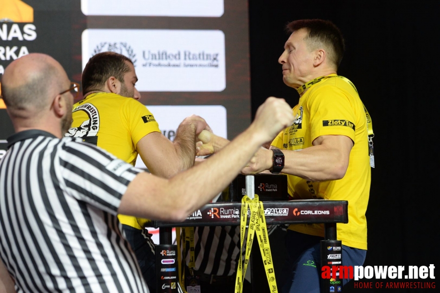 Zloty Tur 2018 - eliminations right hand # Armwrestling # Armpower.net