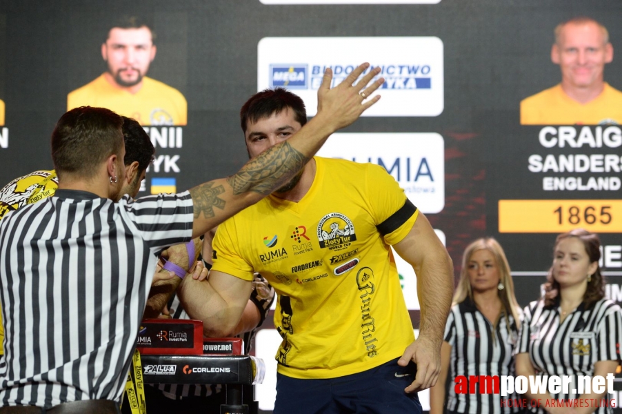 Zloty Tur 2018 - eliminations right hand # Siłowanie na ręce # Armwrestling # Armpower.net