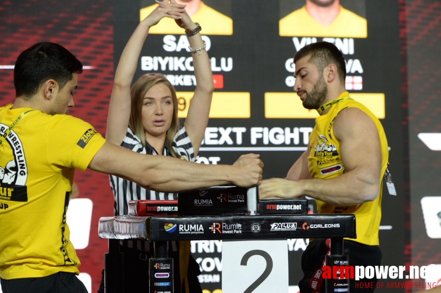 Zloty Tur 2018 - eliminations left hand # Armwrestling # Armpower.net