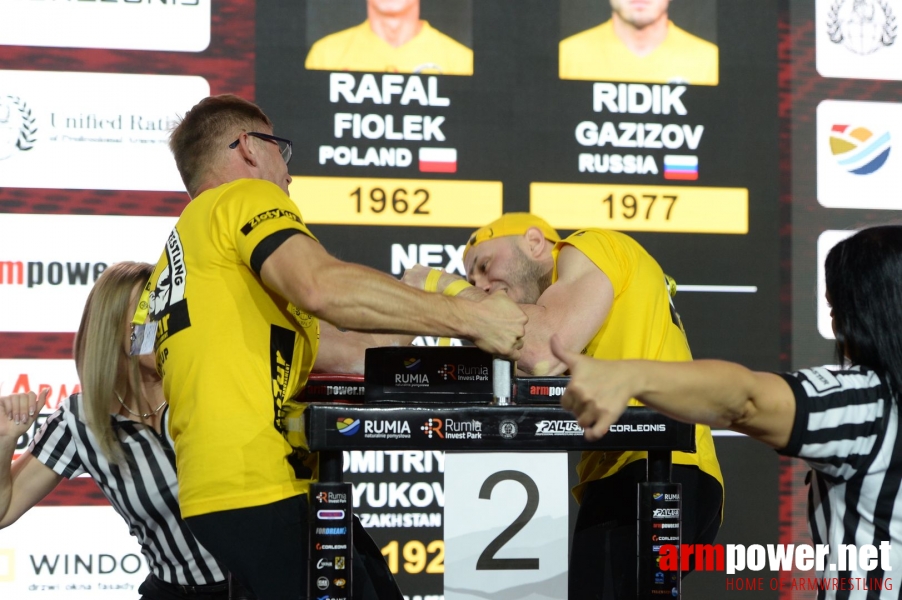 Zloty Tur 2018 - eliminations left hand # Armwrestling # Armpower.net