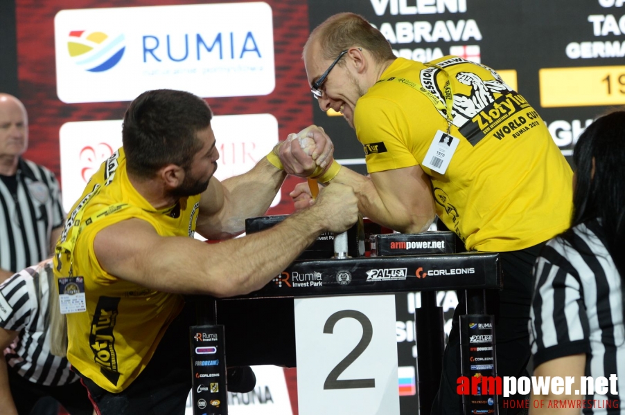 Zloty Tur 2018 - eliminations left hand # Armwrestling # Armpower.net