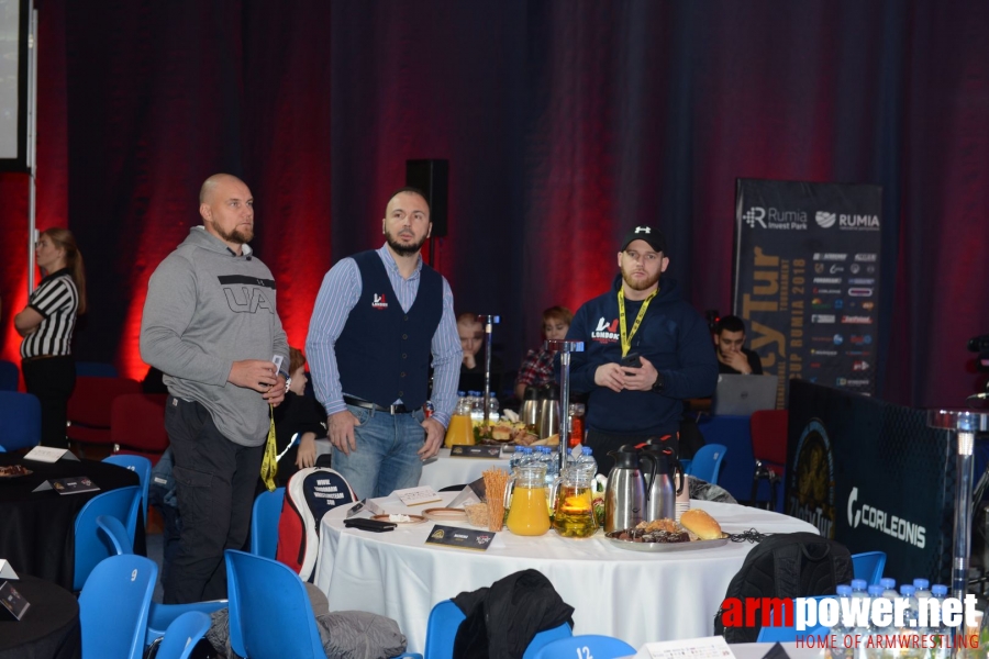 Zloty Tur 2018 - eliminations left hand # Armwrestling # Armpower.net