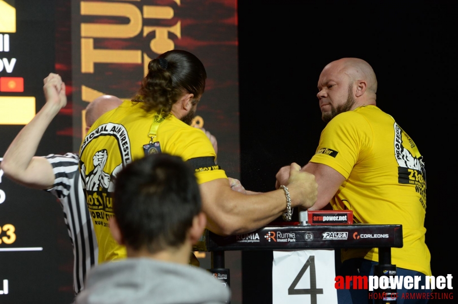 Zloty Tur 2018 - eliminations left hand # Siłowanie na ręce # Armwrestling # Armpower.net