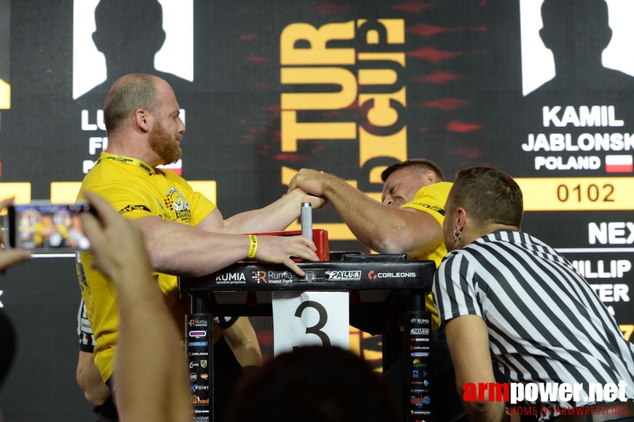 Zloty Tur 2018 - eliminations left hand # Armwrestling # Armpower.net