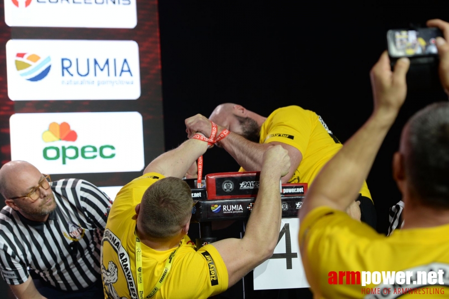 Zloty Tur 2018 - eliminations left hand # Armwrestling # Armpower.net