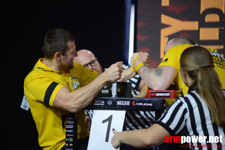 Zloty Tur 2018 - eliminations left hand # Armwrestling # Armpower.net