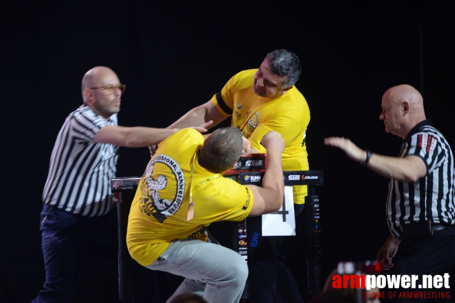 Zloty Tur 2018 - eliminations left hand # Armwrestling # Armpower.net