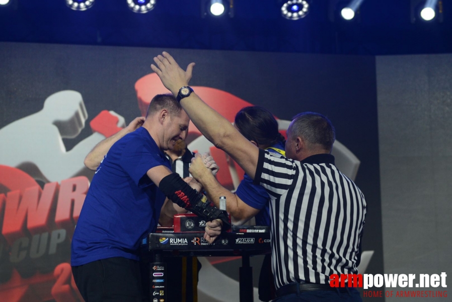 Disabled World Cup 2018 - day1 # Siłowanie na ręce # Armwrestling # Armpower.net