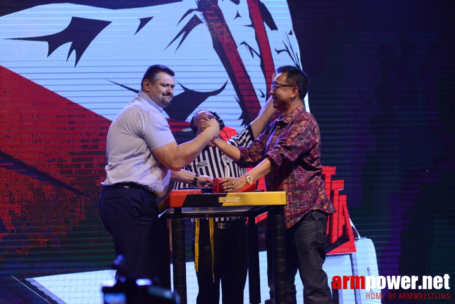 TOP-8 - Round 1 - Malaysia # Armwrestling # Armpower.net