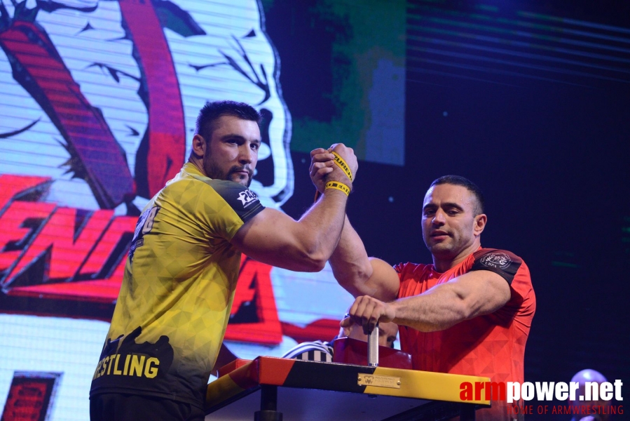 TOP-8 - Round 1 - Malaysia # Armwrestling # Armpower.net