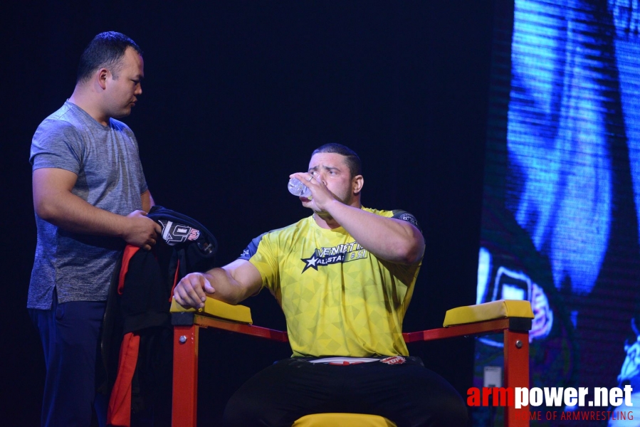 TOP-8 - Round 1 - Malaysia # Siłowanie na ręce # Armwrestling # Armpower.net