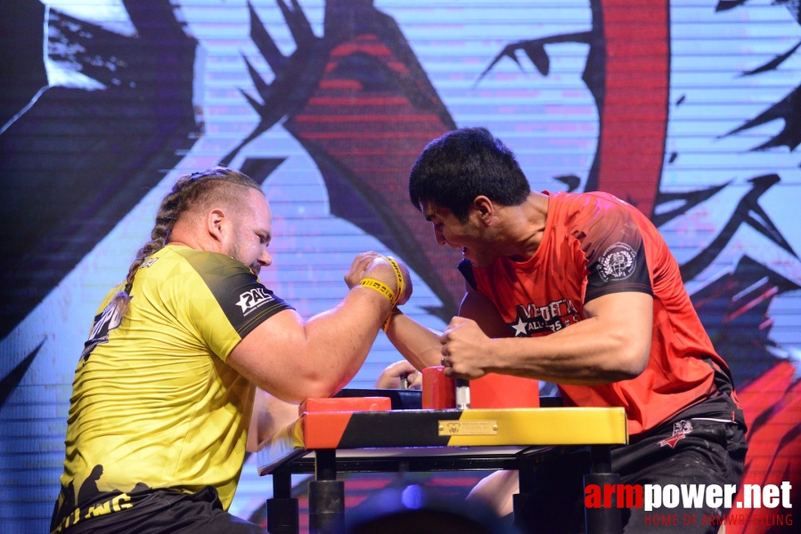 TOP-8 - Round 1 - Malaysia # Armwrestling # Armpower.net