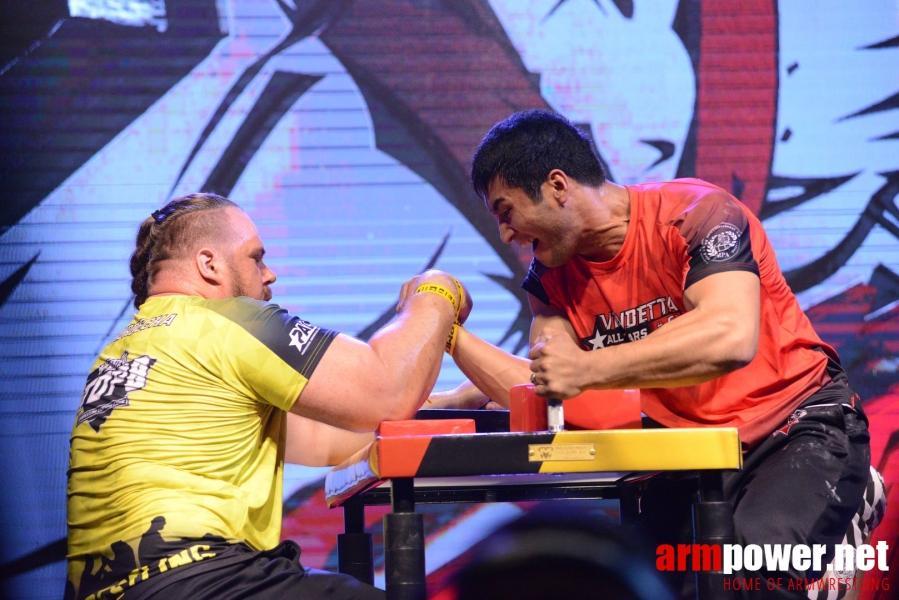 TOP-8 - Round 1 - Malaysia # Siłowanie na ręce # Armwrestling # Armpower.net