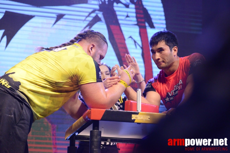 TOP-8 - Round 1 - Malaysia # Armwrestling # Armpower.net