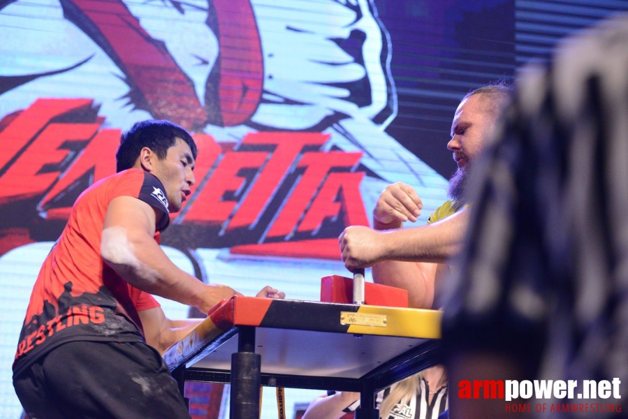 TOP-8 - Round 1 - Malaysia # Siłowanie na ręce # Armwrestling # Armpower.net