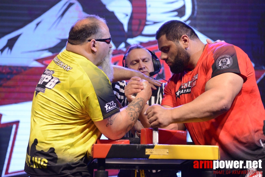 TOP-8 - Round 1 - Malaysia # Siłowanie na ręce # Armwrestling # Armpower.net