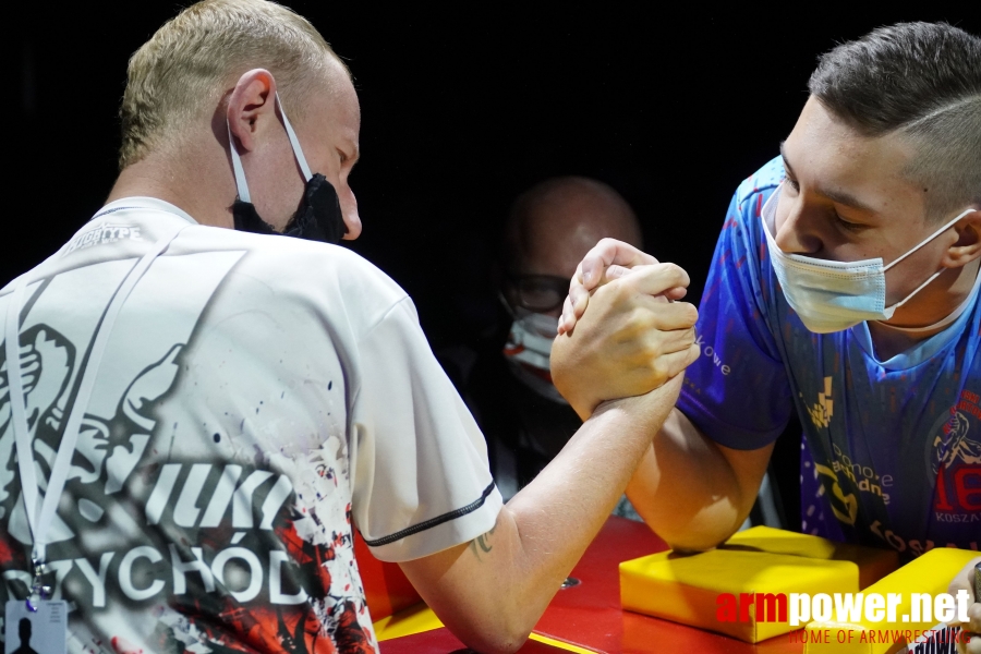 XX MISTRZOSTWA POLSKI W SIŁOWANIU NA RĘCE # Armwrestling # Armpower.net