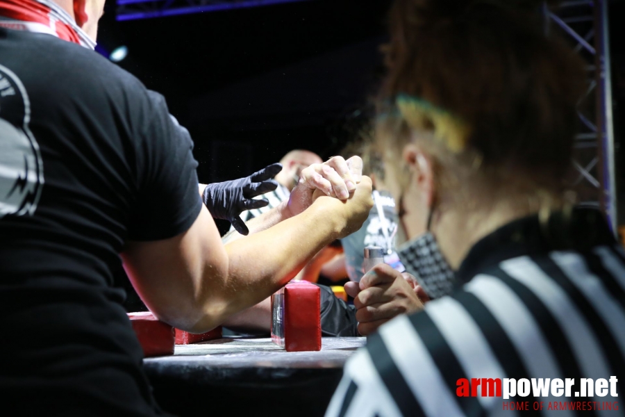 XX MISTRZOSTWA POLSKI W SIŁOWANIU NA RĘCE # Siłowanie na ręce # Armwrestling # Armpower.net