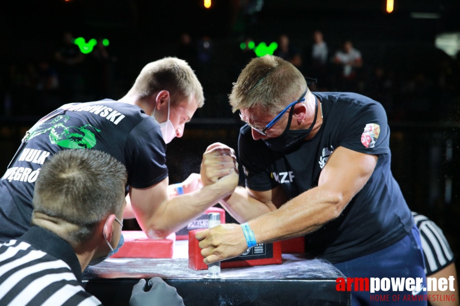 XX MISTRZOSTWA POLSKI W SIŁOWANIU NA RĘCE # Siłowanie na ręce # Armwrestling # Armpower.net